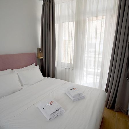 Tip - Top Suites Athens Exterior photo