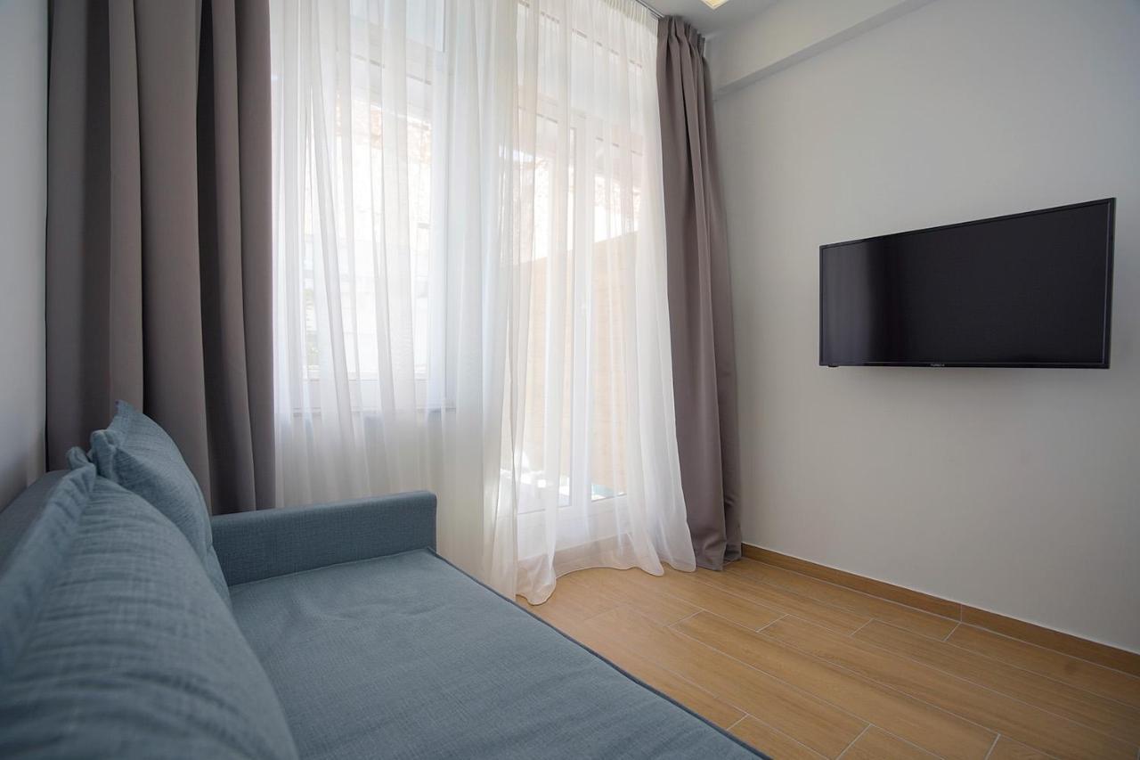 Tip - Top Suites Athens Exterior photo