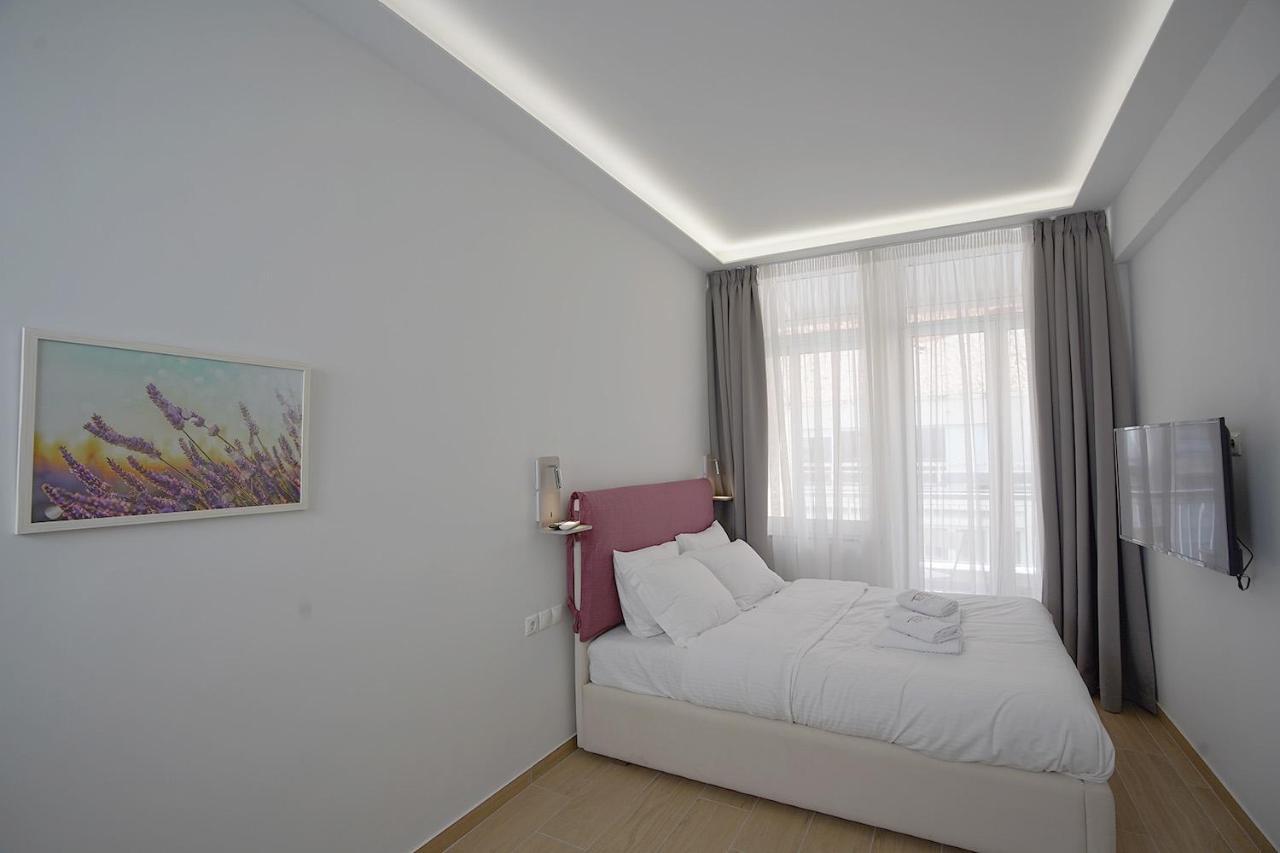Tip - Top Suites Athens Exterior photo