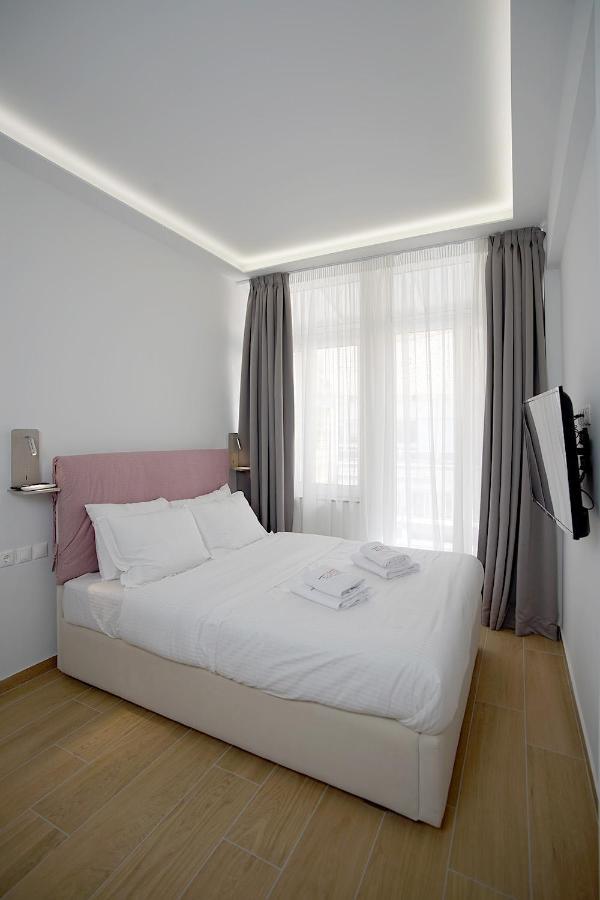 Tip - Top Suites Athens Exterior photo