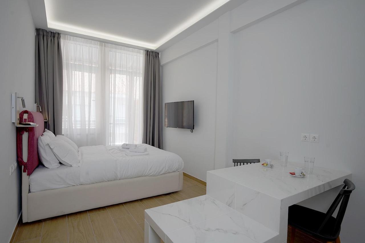 Tip - Top Suites Athens Exterior photo