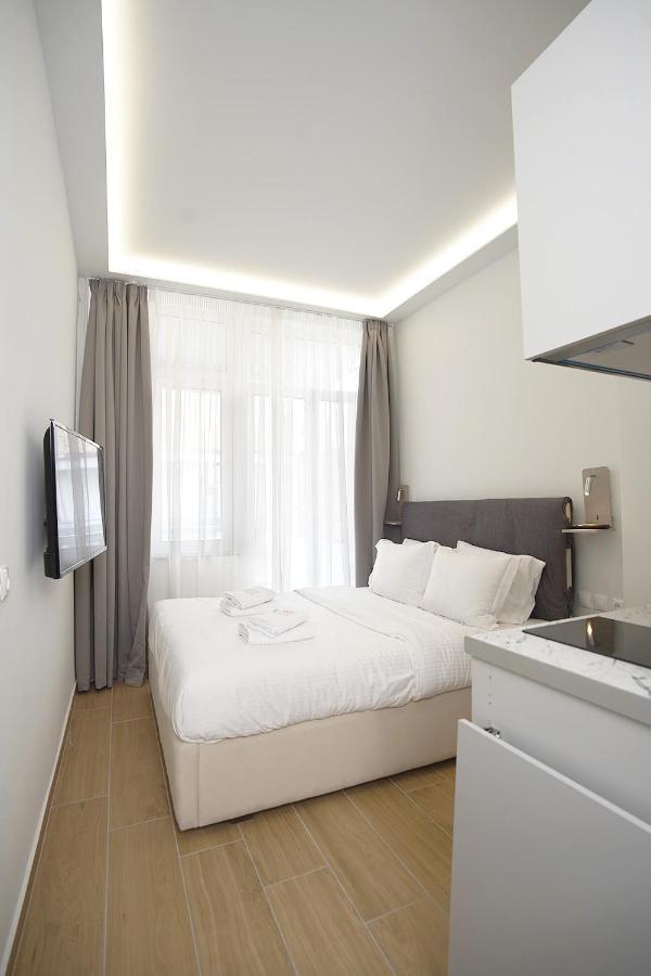 Tip - Top Suites Athens Exterior photo