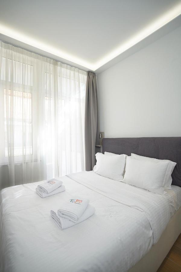 Tip - Top Suites Athens Exterior photo