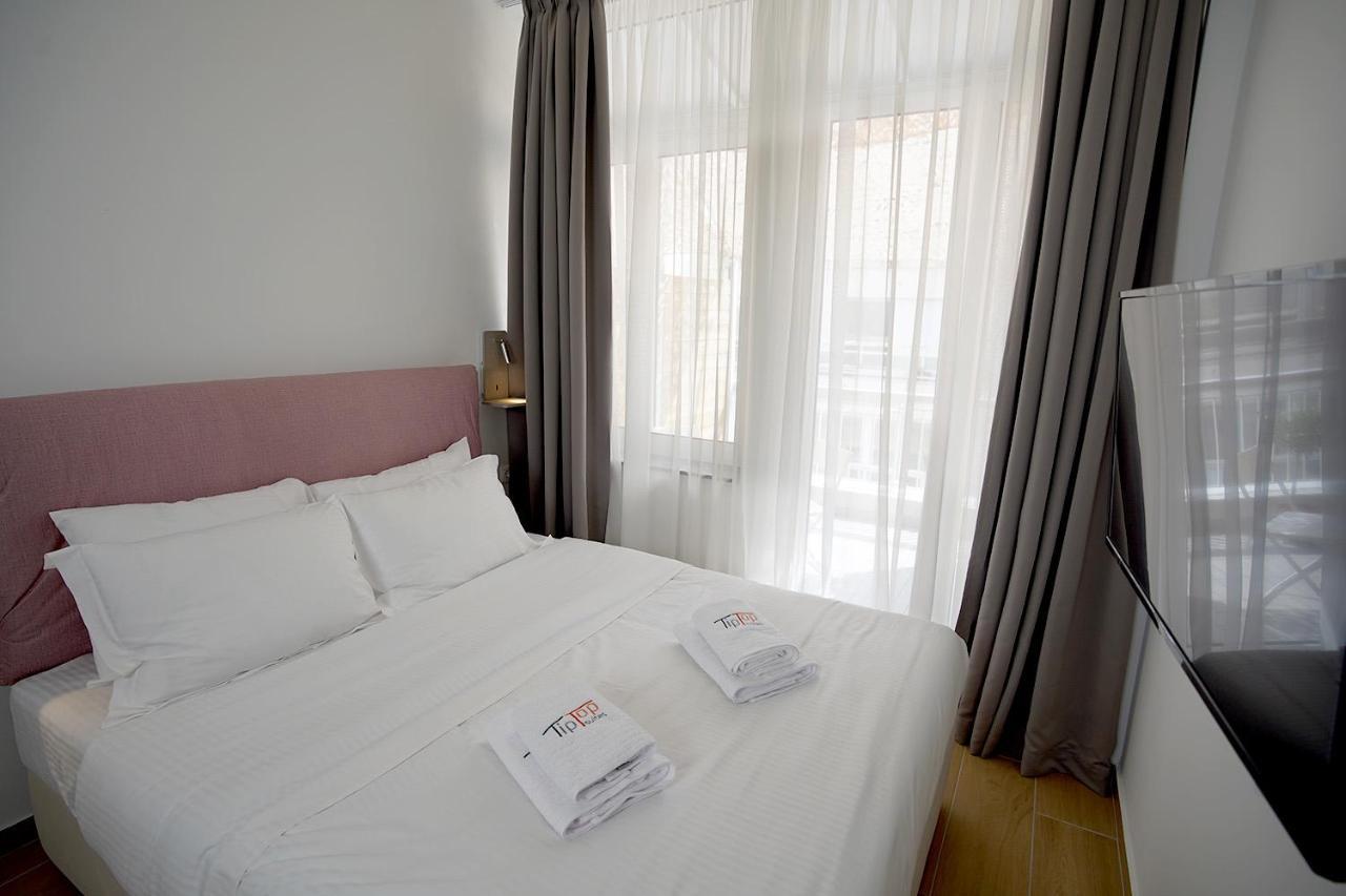 Tip - Top Suites Athens Exterior photo